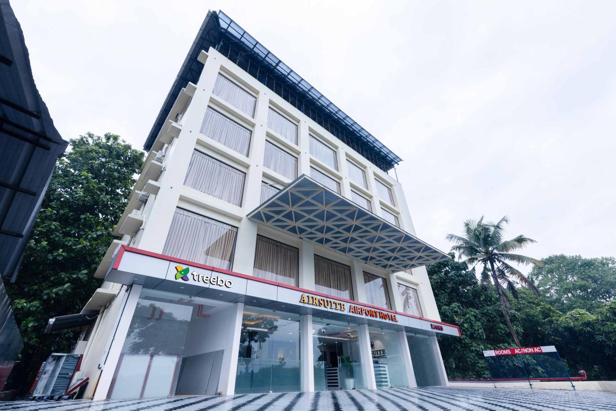 Treebo Airsuite Airport Hotel Kochi Exterior photo